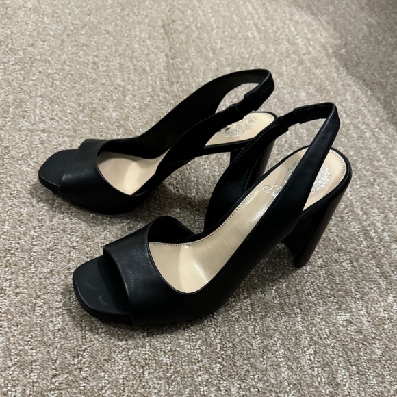 Vince Camuto Women Slingback Heel Shoes !!! - Picture 3 of 3